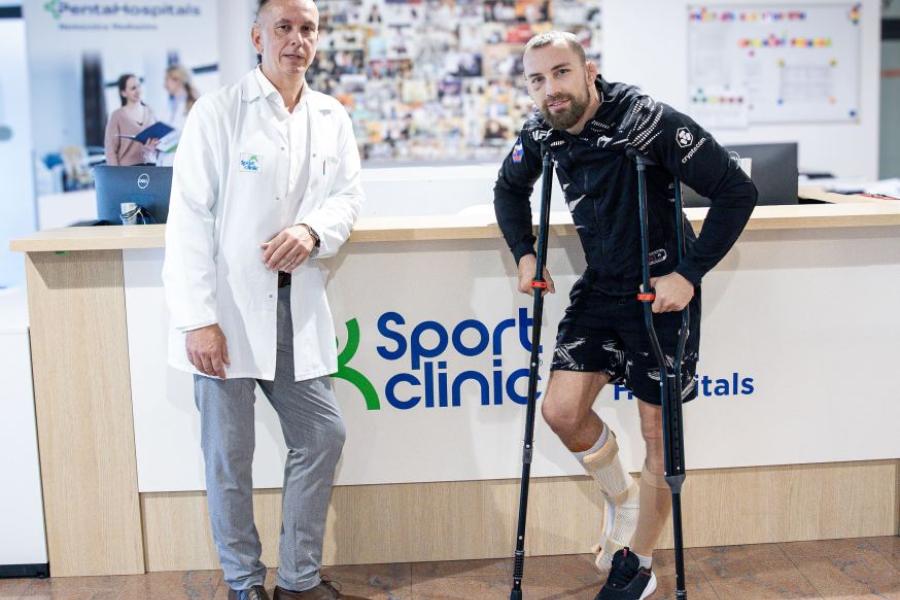 Zranený zápasník MMA Ľudovít Klein je po operácii — Vybral som si 100%-nú kvalitu Zranený zápasník MMA Ľudovít Klein je po operácii — Vybral som si 100%-nú kvalitu